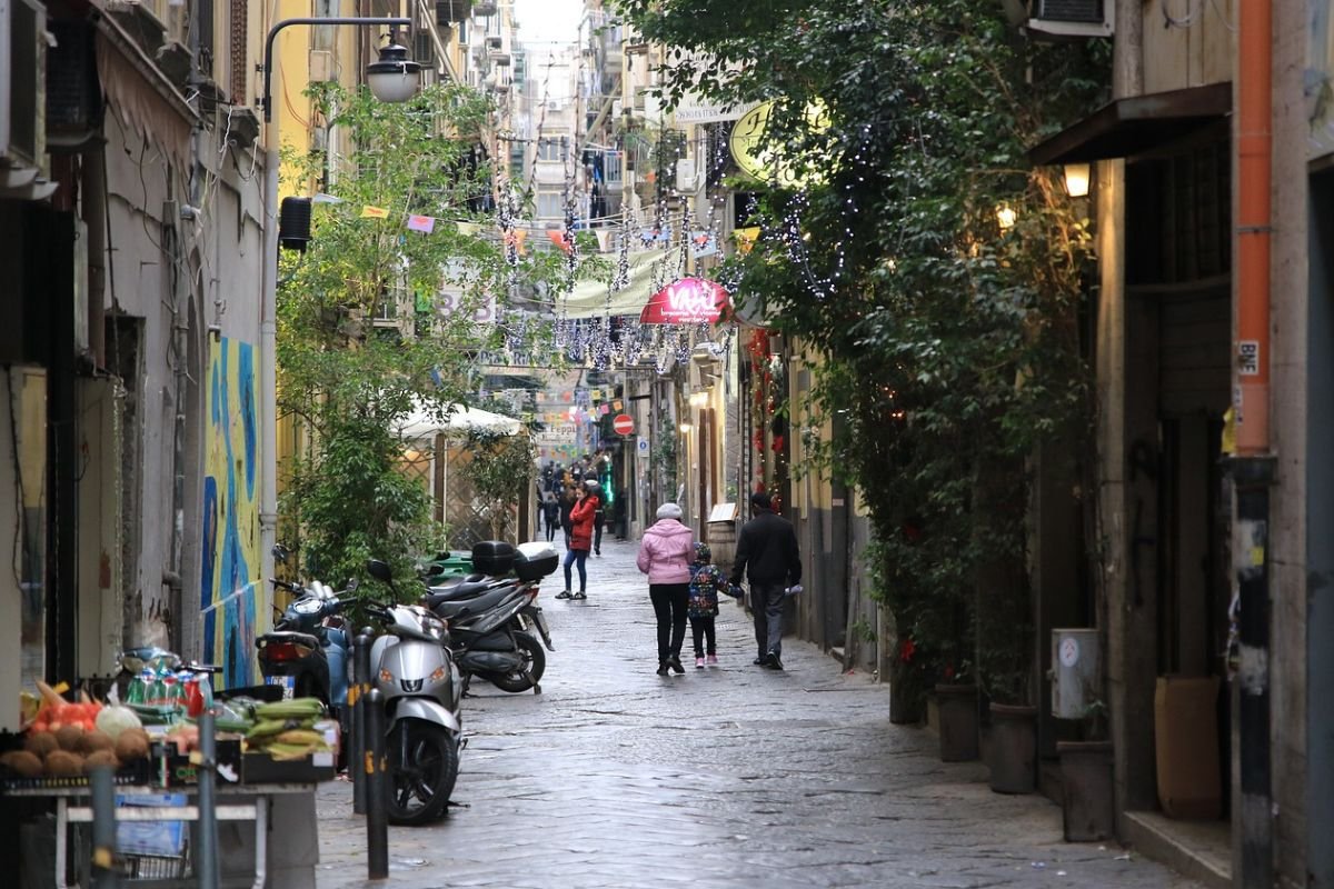 Best Places to Visit in Naples Italy
